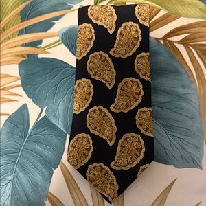 Burberry Black and Gold Leaf Pattern Tie